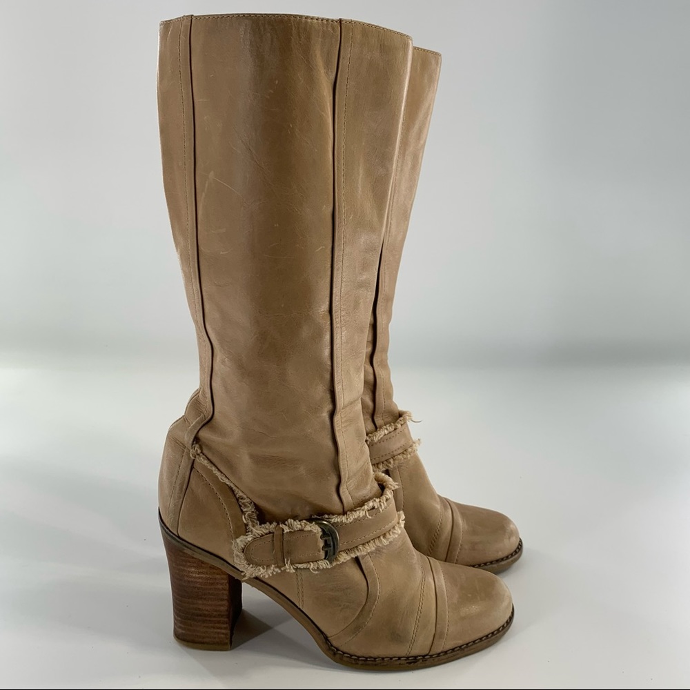 Kenneth Cole Reaction Trip it Up Leather Boots in Sand
